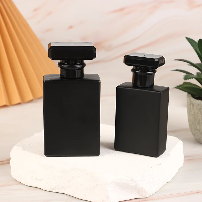 1個 30ml 空の詰め替え可能な透明トラベル香水スプレーア - Misting Bottle Fine のレビューと価格
